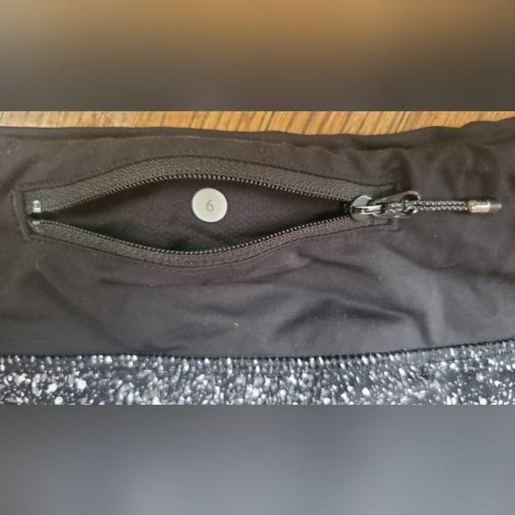 Lululemon Speed Up Lined Shorts - Light Black Splatter Speckled - Picture 7 of 7